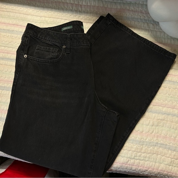 Black jeans 👖 - Picture 3 of 4